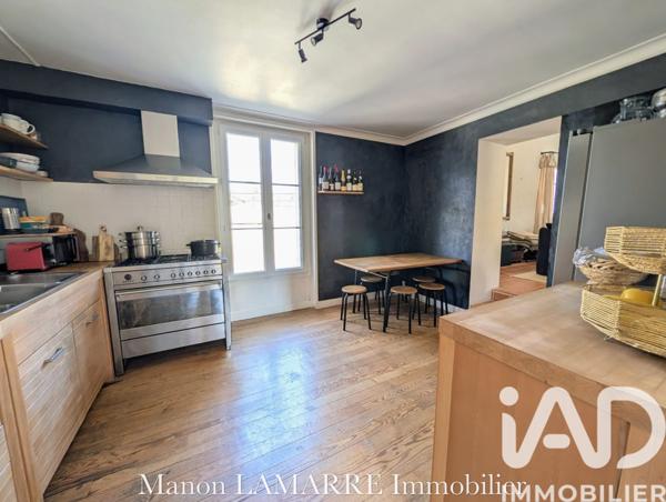 Maison à vendre 8 pièces 230 m² Fontenay-Saint-Père