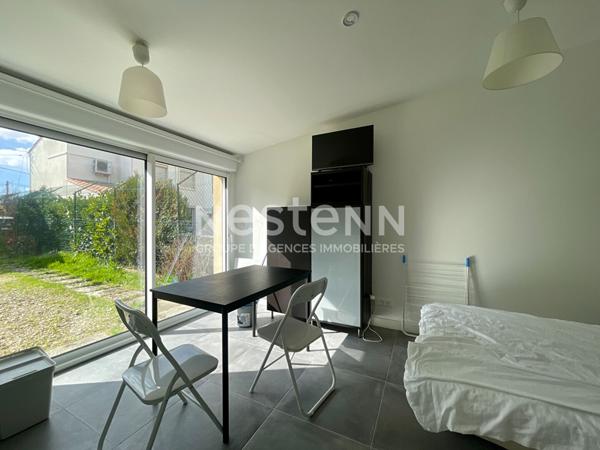 Rare Talence secteur Bagatelle Peixotto : immeuble de rapport rénové 5ch plus un studio, pour une rentabilité de 8 % .