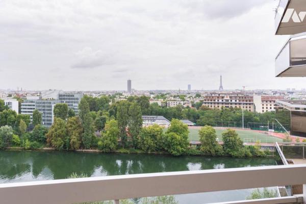 COURBEVOIE - FRONT DE SEINE - - BELLE VUE TOUR EIFFEL ET DEFENSE -  Appartement 4 pieces