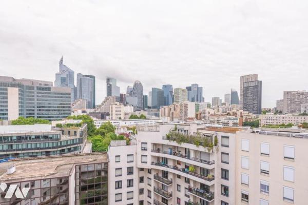 COURBEVOIE - FRONT DE SEINE - - BELLE VUE TOUR EIFFEL ET DEFENSE -  Appartement 4 pieces