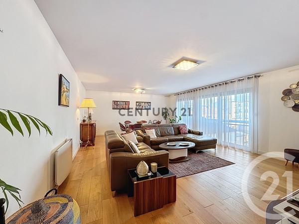 Appartement F5 à vendre  5 pièces - 108,48 m2 CHOISY LE ROI - 94