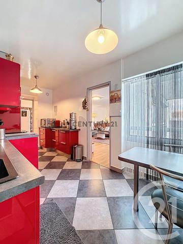 Appartement F5 à vendre  5 pièces - 108,48 m2 CHOISY LE ROI - 94