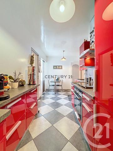 Appartement F5 à vendre  5 pièces - 108,48 m2 CHOISY LE ROI - 94