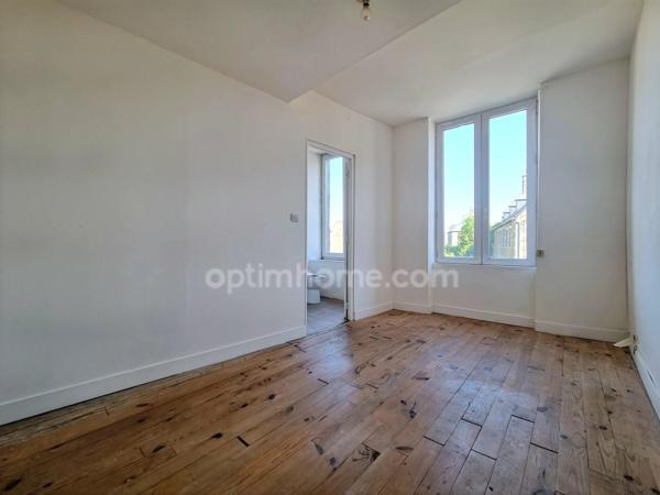 🏡 Immeuble à vendre – Tinchebray - 72 m² / 5 pièces