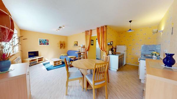 T2 Brunstatt-Didenheim – Rue Bellevue – 2 pièces avec terrasse, place de parking et cave