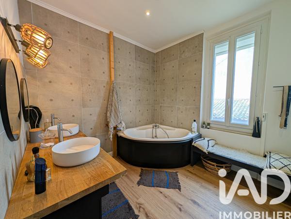 Maison à vendre 7 pièces 229 m² Lézignan-Corbières