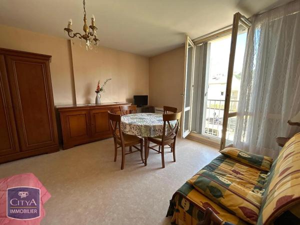 Appartement à louer 1 pièce 38.62m² Tulle (19000)