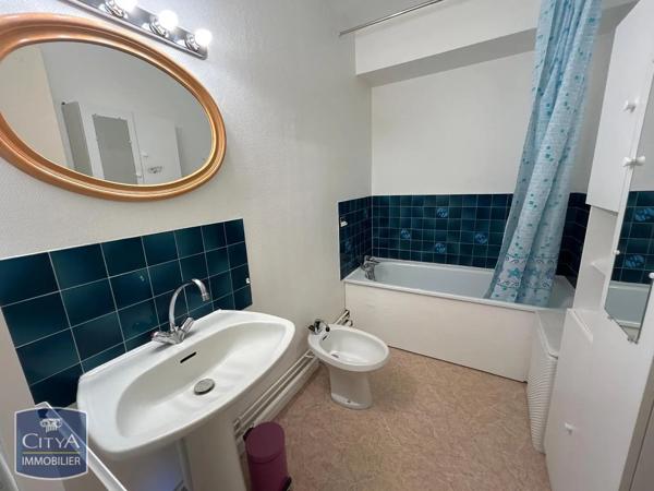 Appartement à louer 1 pièce 38.62m² Tulle (19000)