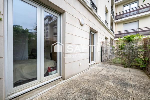 Studio avec terrasse et parking – Résidence récente