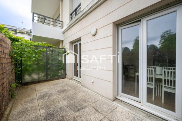 Studio avec terrasse et parking – Résidence récente