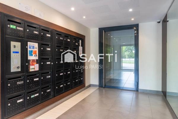 Studio avec terrasse et parking – Résidence récente