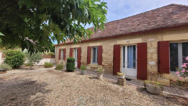 2 maisons plain-pied sur 1500 m²  St Pierre dEyraud