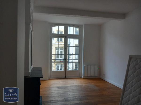Appartement à louer 3 pièces 56.47m² Dieppe (76200)