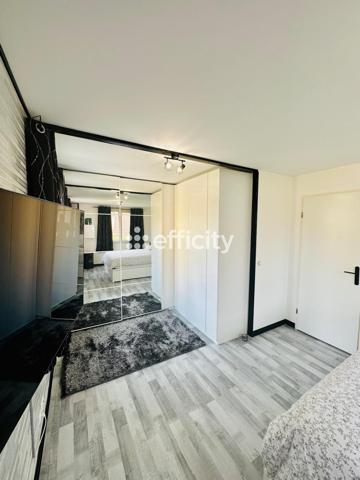 Maison 4 pièces - 88 m² Exclusivité efficity