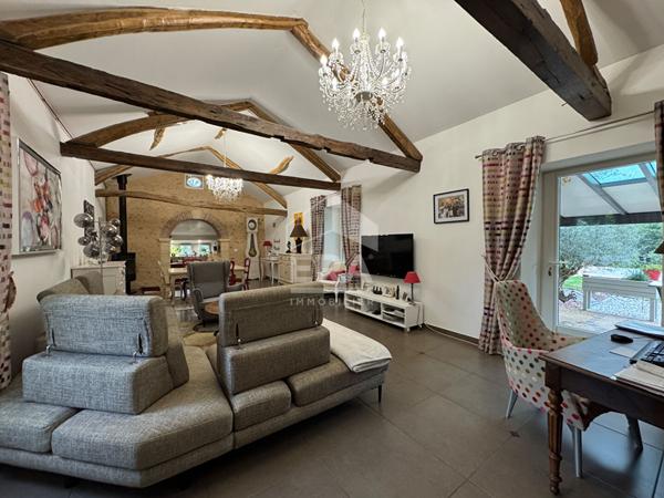 Le charme de l'ancien, le confort du moderne : votre coup de coeur à 15 min de Périgueux !