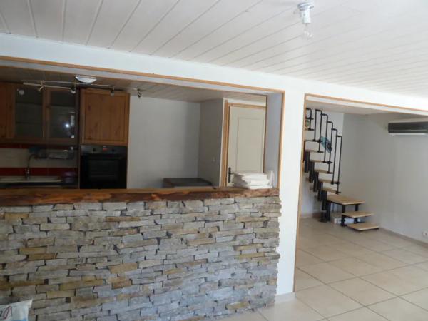 Maison à louer à Monts-de-Randon (48700)