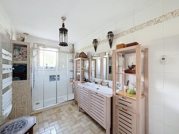 Maison 5 pièces - 135 m²