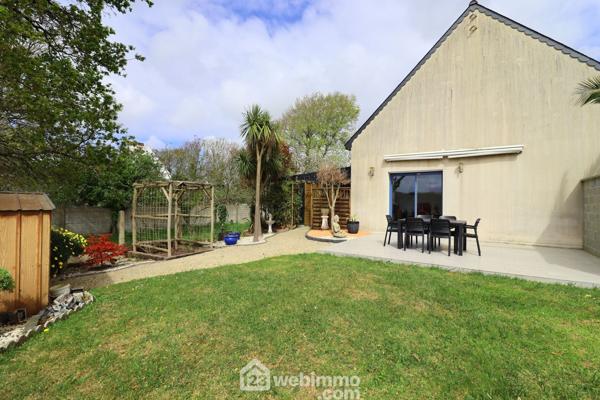 Maison 164 m² à PLOUBEZRE 22300