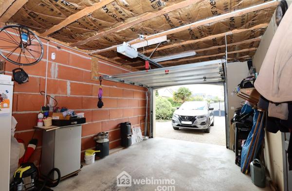 Maison 164 m² à PLOUBEZRE 22300