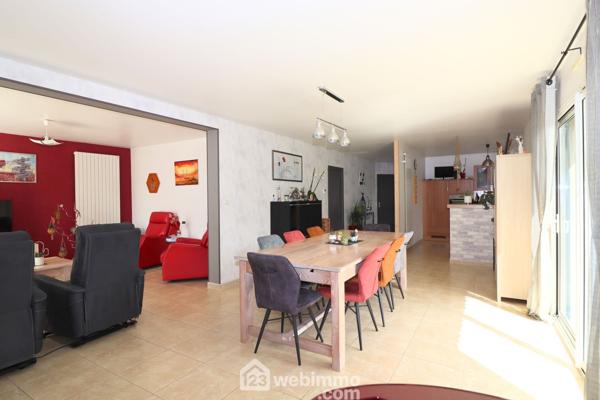 Maison 164 m² à PLOUBEZRE 22300