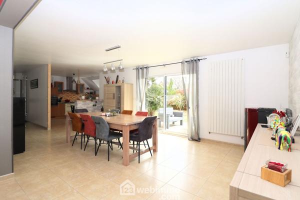 Maison 164 m² à PLOUBEZRE 22300
