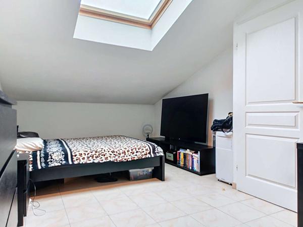 A VENDRE - Toulouse Croix Daurade - Appartement T3 duplex, dernier étage, balcon et parking