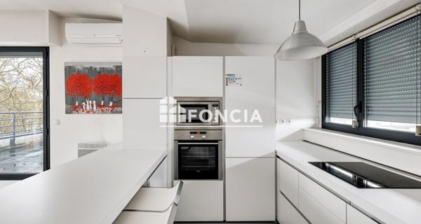 À vendre Appartement 4 pièces 90 m² - Lille 59000