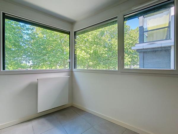 Appartement T1 Bis de 47m² avec terrasse et parking à vendre à Toulouse, dans le quartier Saint-Martin-du-Touch