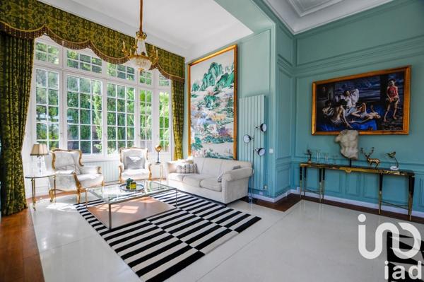 Demeure 11 pièces de 413 m² à Louveciennes (78430)