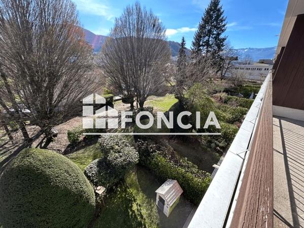 Location Appartement 3 pièces 66 m² - 28 RUE DE LA PLAINE Gieres 38610