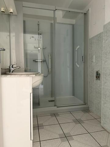 Appartement 4 pièces à vendre Carcassonne centre proche commodités parking cave copropriété entretenue