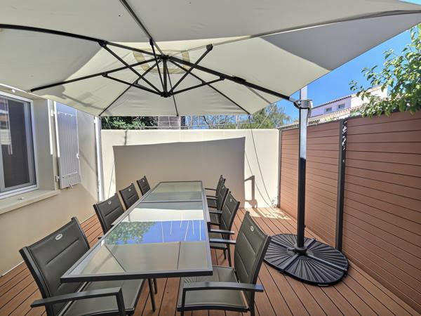 Maison
         4 pièces
        - 96 m² Exclusivité 360 000 € *