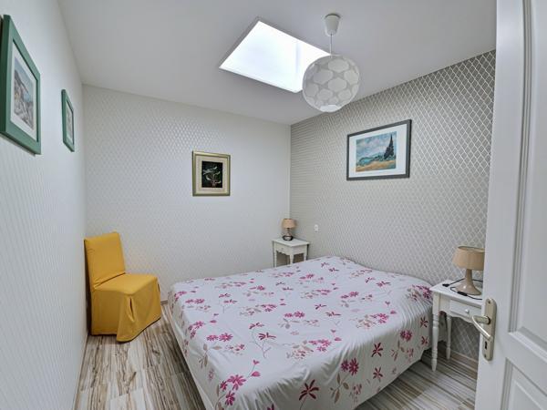 Maison
         4 pièces
        - 96 m² Exclusivité 360 000 € *