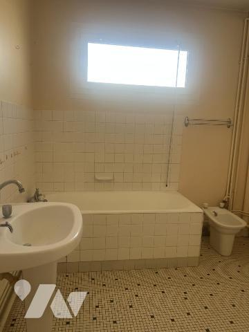 CAEN - CALVAIRE ST PIERRE - Proche FAC - F5 - 3 chambres - Cave - Garage