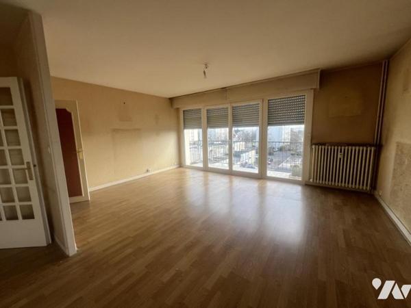 CAEN - CALVAIRE ST PIERRE - Proche FAC - F5 - 3 chambres - Cave - Garage