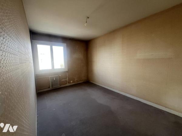 CAEN - CALVAIRE ST PIERRE - Proche FAC - F5 - 3 chambres - Cave - Garage