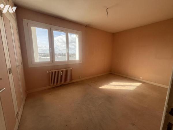 CAEN - CALVAIRE ST PIERRE - Proche FAC - F5 - 3 chambres - Cave - Garage