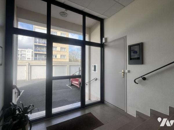 CAEN - CALVAIRE ST PIERRE - Proche FAC - F5 - 3 chambres - Cave - Garage