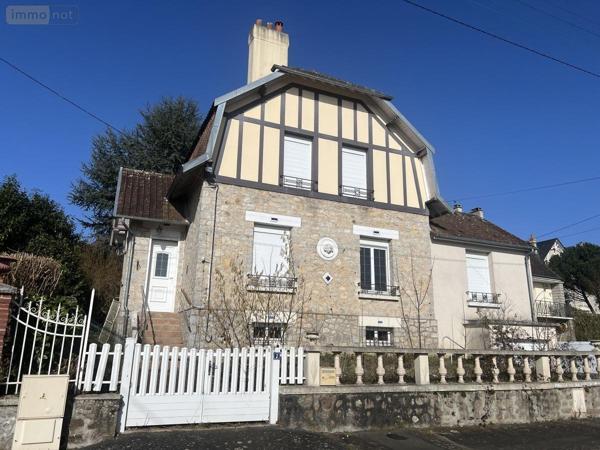 Maison à vendre à Bagnoles-de-l'Orne-Normandie dans l'Orne (61140), ref : 61044-2013