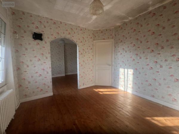 Maison à vendre à Bagnoles-de-l'Orne-Normandie dans l'Orne (61140), ref : 61044-2013