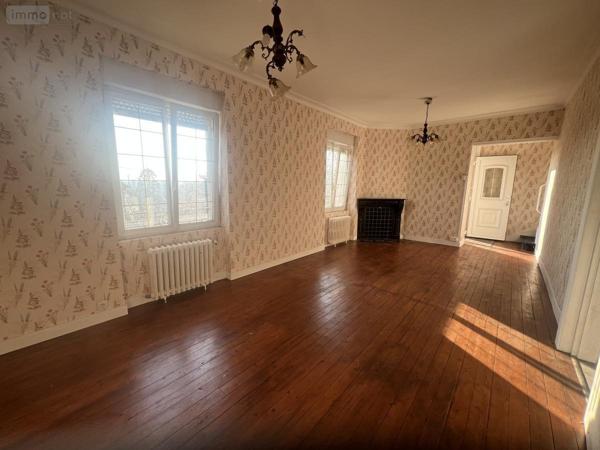 Maison à vendre à Bagnoles-de-l'Orne-Normandie dans l'Orne (61140), ref : 61044-2013