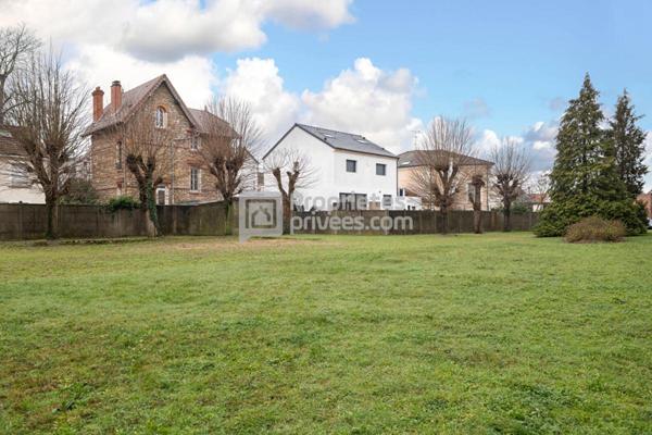 Appartement 4 pièces rénové de 57m² proche gare, Herblay Sur Seine