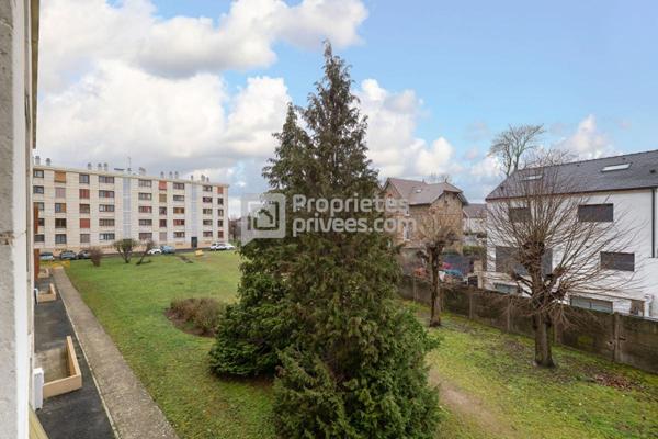 Appartement 4 pièces rénové de 57m² proche gare, Herblay Sur Seine