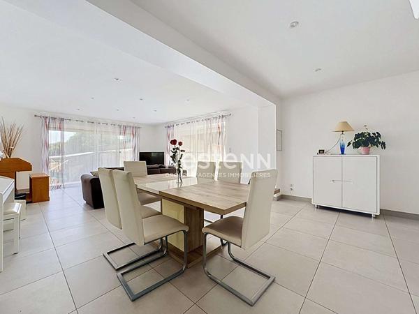 A VENDRE - Muret  - Brioudes - Maison T6 d'environ 147m²  avec grand terrain