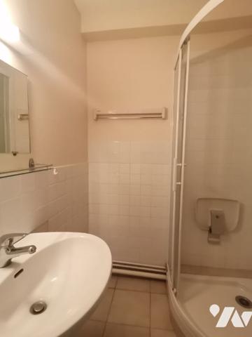 MONTFORT SUR MEU - EXCLUSIVITE, appartement T2 de 55.7 m², parking couvert et cave