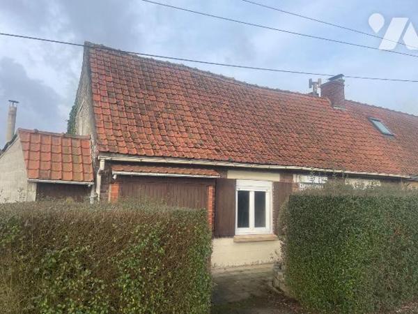 A VENDRE A STEENVOORDE DANS LE NORD (59) - MAISON SEMI-PLAIN-PIED - UNE MITOYENNETE AVEC JARDIN...