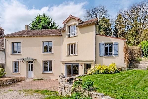 Au coeur du Vexin, une maison de caractère pleine de possibilités