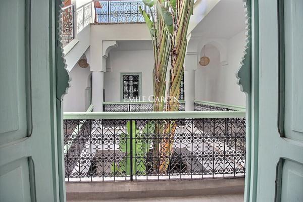 À vendre riad dans le quartier Dar El Bacha à Marrakech