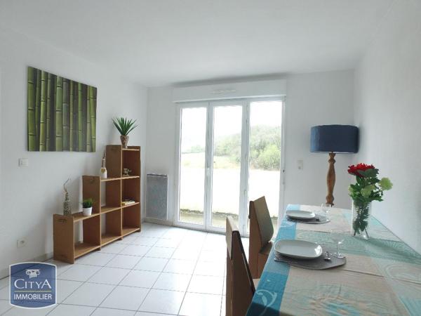 Appartement à louer 2 pièces 39.95m² Issoire (63500)