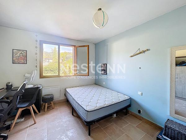 Maison à vendre à Peymeinade - 4 pièces, 3 chambres, terrain de 1130 m²